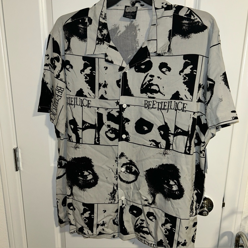 Beetlejuice Men’s XL (46/48) Lightweight Button Down Shirt NWT Hallowe’en